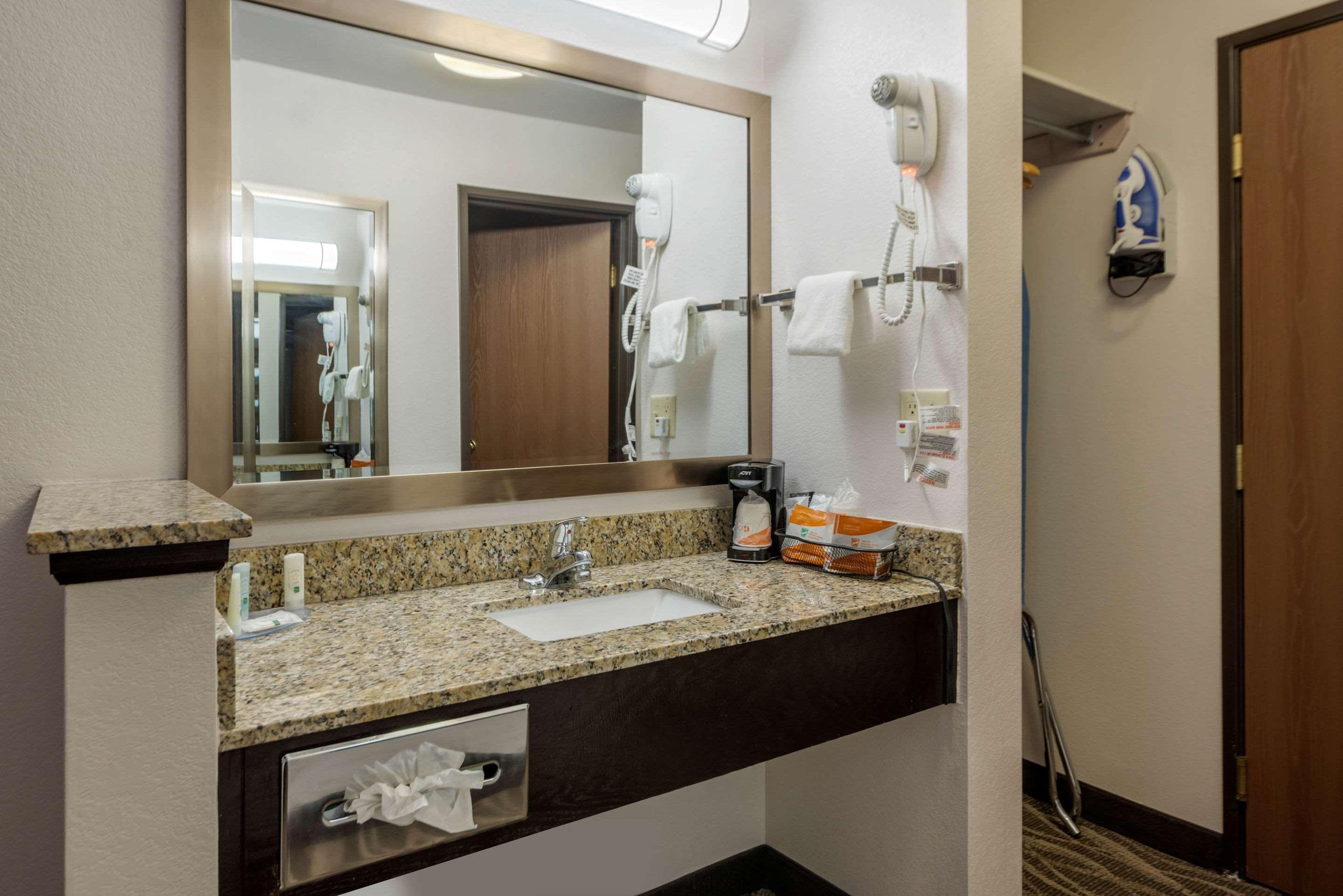 Quality Inn & Suites South Fork Buitenkant foto